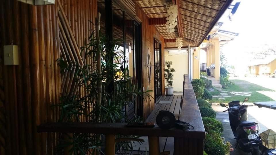 Sea Breeze Beachfront Home And Cottages San Juan (La Union) Exterior foto
