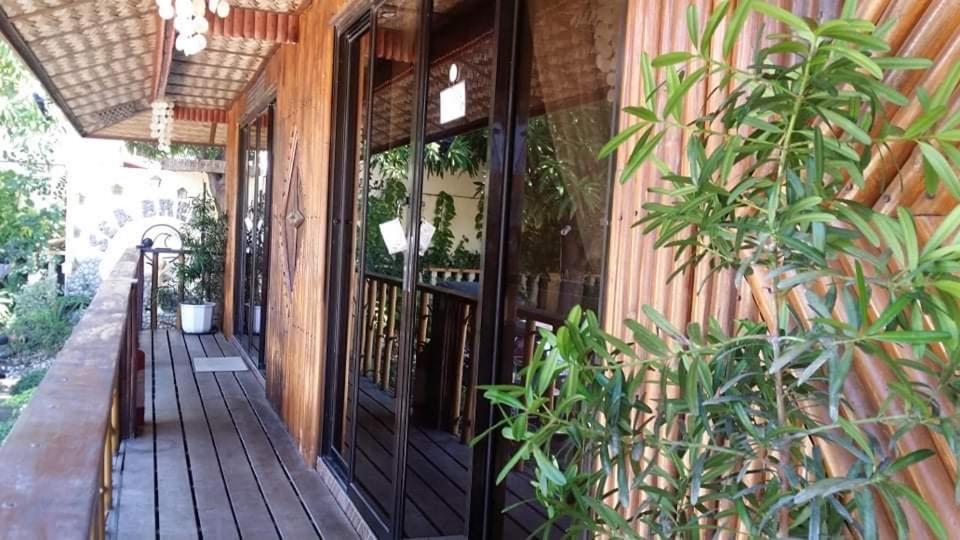 Sea Breeze Beachfront Home And Cottages San Juan (La Union) Exterior foto