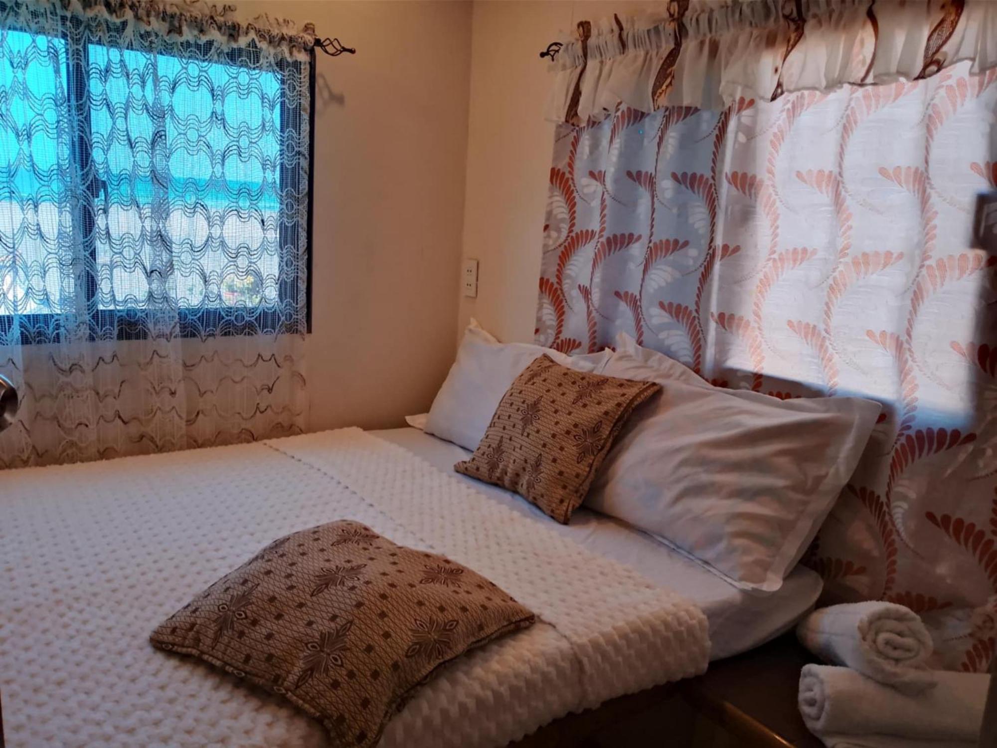 Sea Breeze Beachfront Home And Cottages San Juan (La Union) Exterior foto