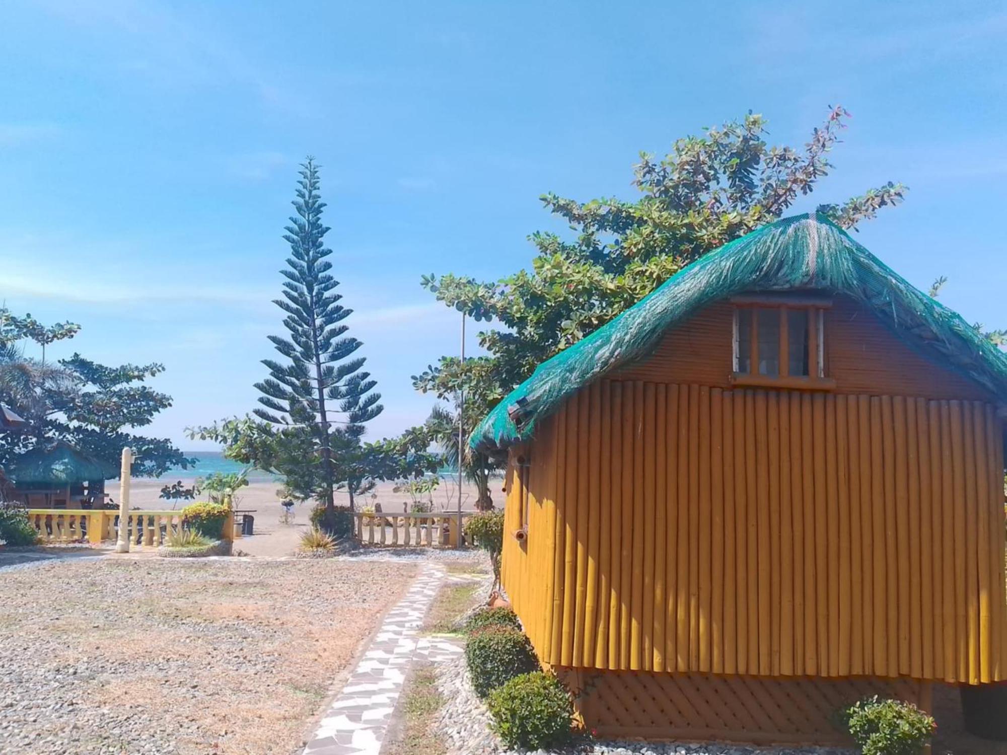 Sea Breeze Beachfront Home And Cottages San Juan (La Union) Exterior foto