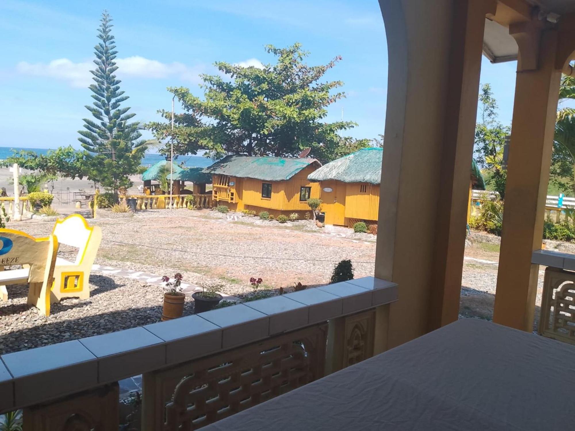 Sea Breeze Beachfront Home And Cottages San Juan (La Union) Exterior foto