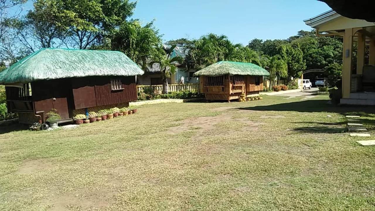 Sea Breeze Beachfront Home And Cottages San Juan (La Union) Exterior foto